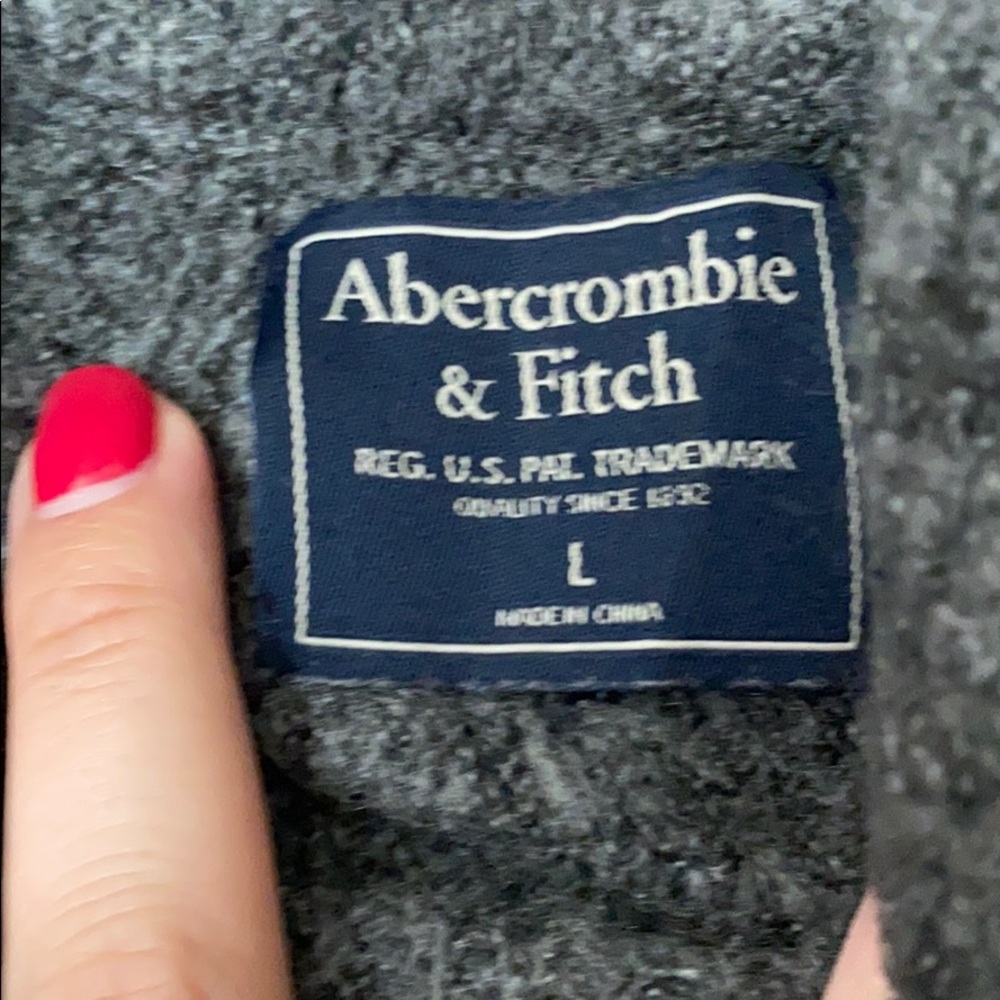 Abercrombie & Fitch hooded sweater - Picture 5 of 5